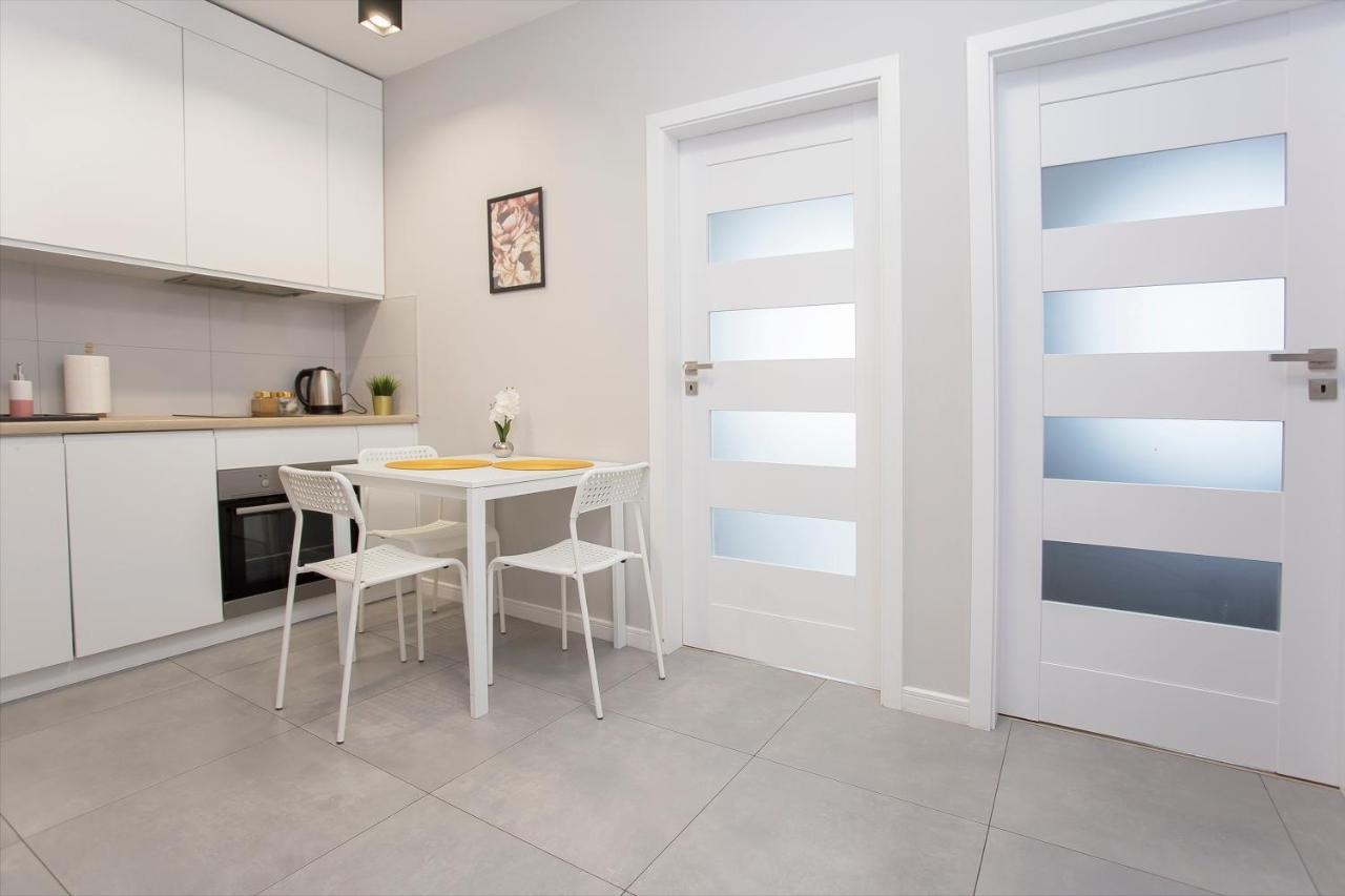 Urban Jungle - Silver Apartment Białystok Extérieur photo