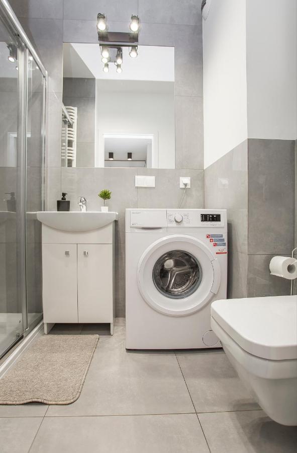 Urban Jungle - Silver Apartment Białystok Extérieur photo