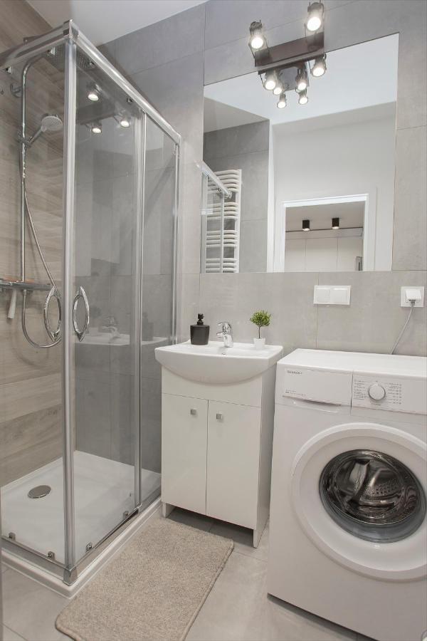 Urban Jungle - Silver Apartment Białystok Extérieur photo